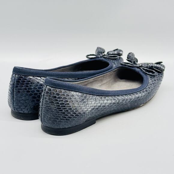 Stuart Weitzman Shoes Womens 6 Blue Ballet Flats Tulip Bow Tassel Snake Embossed - Picture 9 of 13